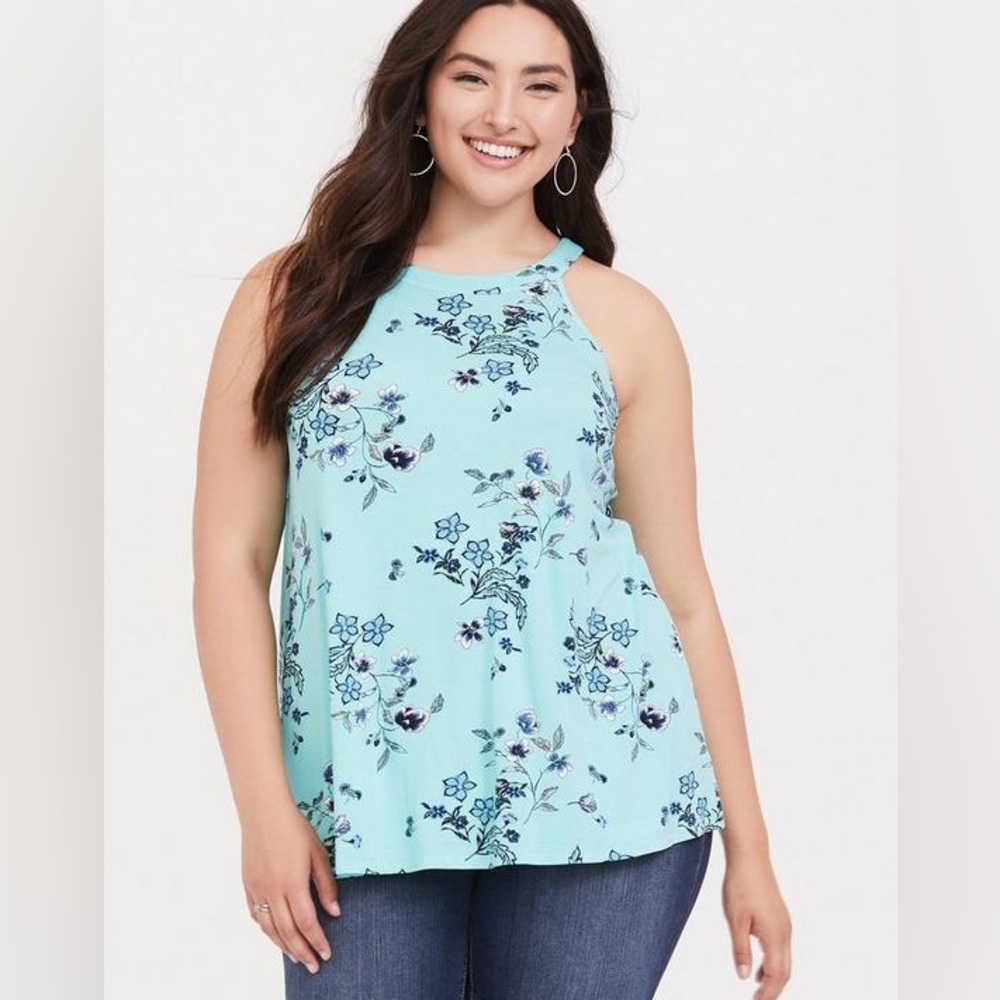 Torrid sleeveless top